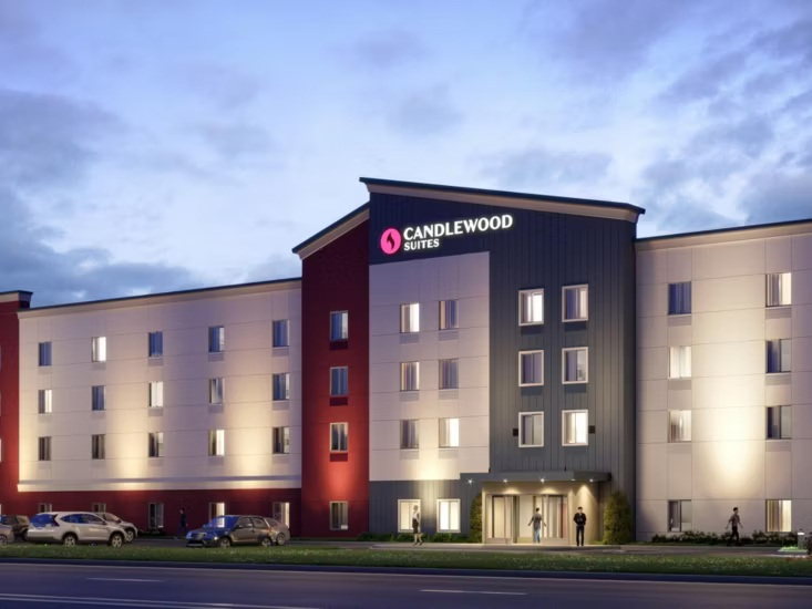 Candlewood Suites Louisville Apts